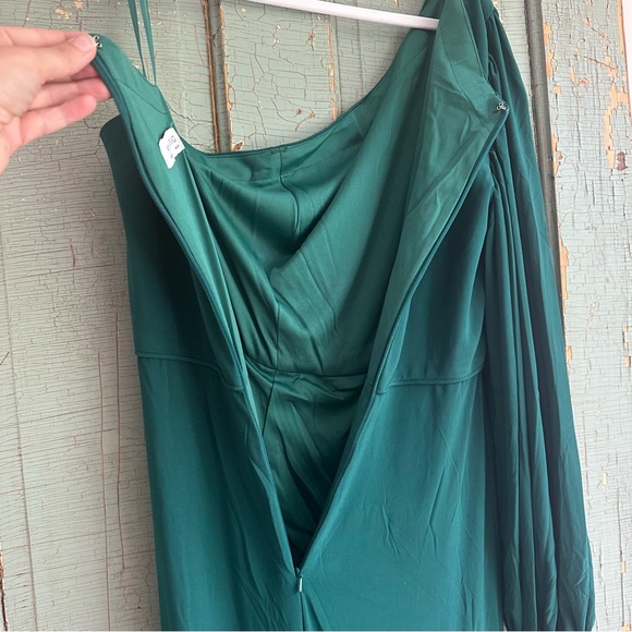NWT Mac Duggal One Shoulder Puff Sleeve Faux Wrap Gown 10 Emerald Green Dress - Picture 11 of 11